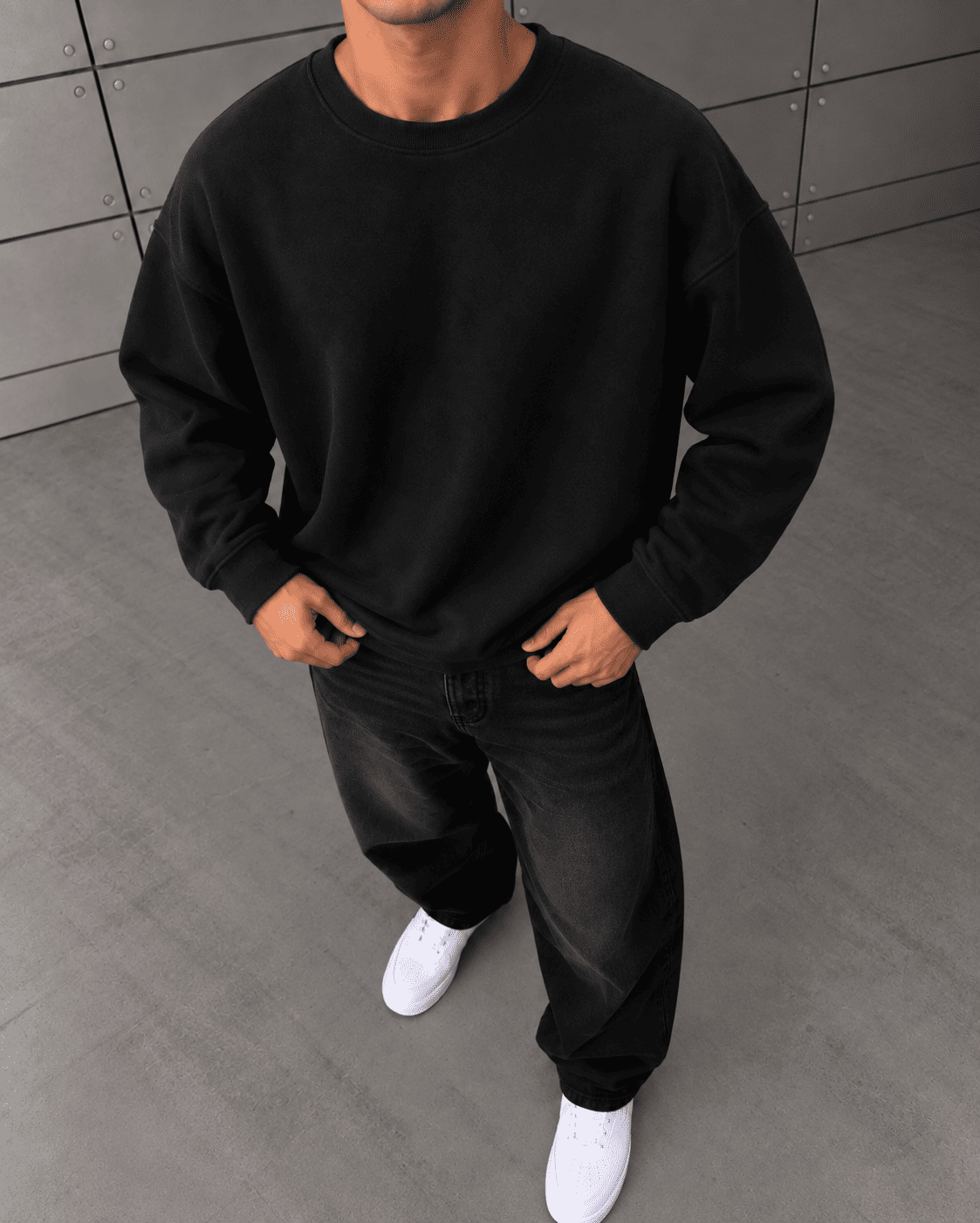 Basic Siyah Sweatshirt